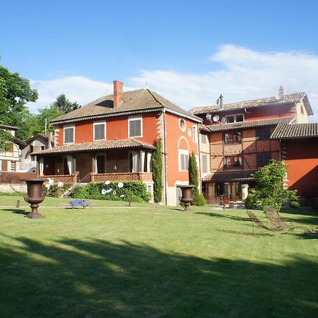 Les Jardins De La Tour Hotel Chatillon sur Chalaronne Bagian luar foto