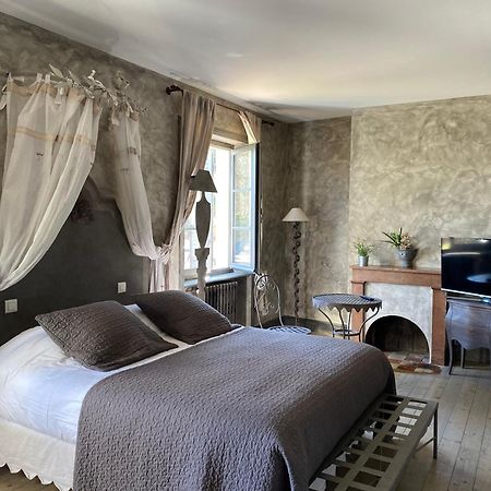 Les Jardins De La Tour Hotel Chatillon sur Chalaronne Bagian luar foto