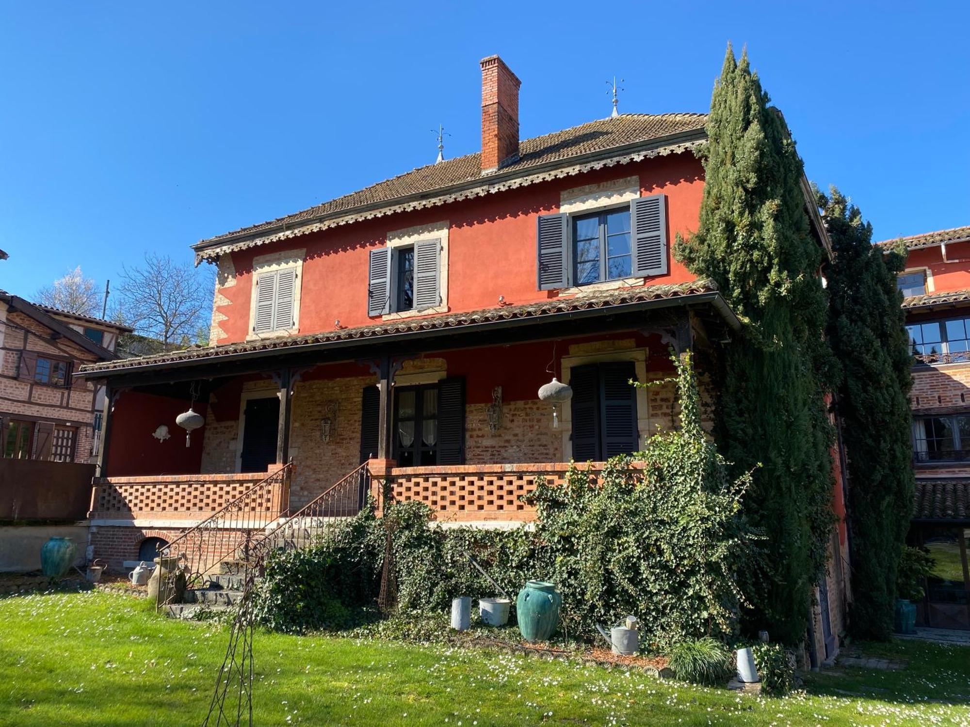 Les Jardins De La Tour Hotel Chatillon sur Chalaronne Bagian luar foto